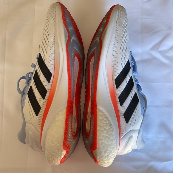 Adidas women’s supernova slightly used with lots of life left - Picture 3 of 6
